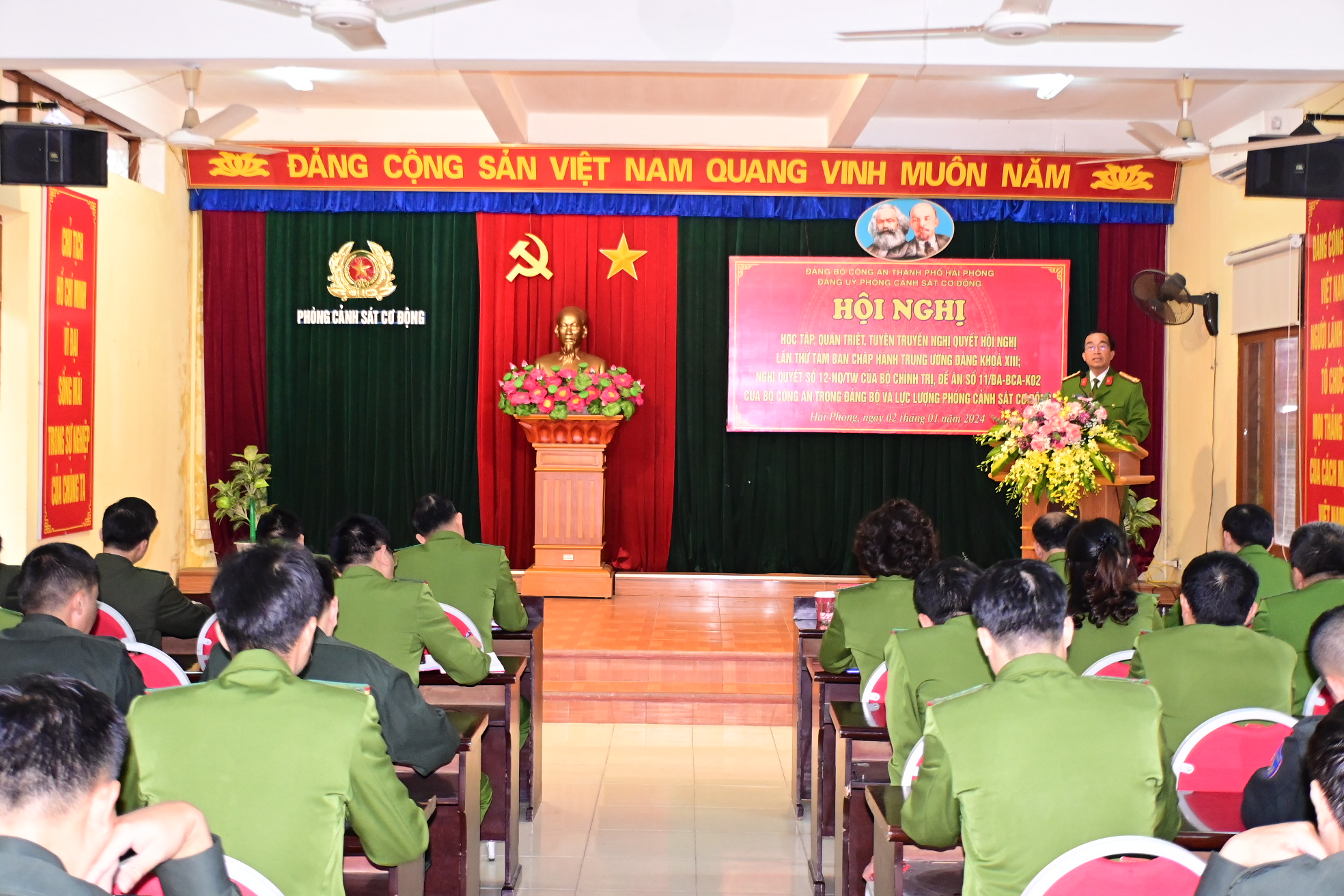 Phòng Cảnh sát cơ động: Quán triệt, tuyên truyền Nghị quyết  của Bộ Chính trị, Đề án số 11 của Bộ Công an